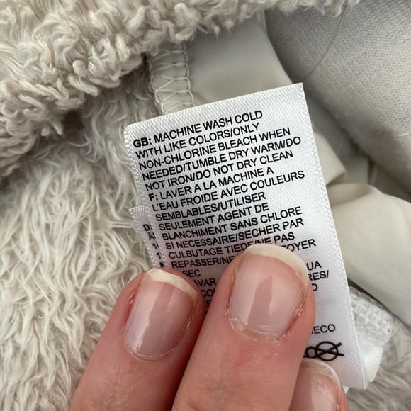 The North Face Womens Sherpa Quarterzip Pullover - Picture 9 of 9